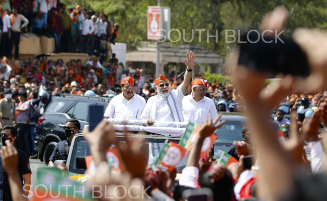 pm modi in gujrat