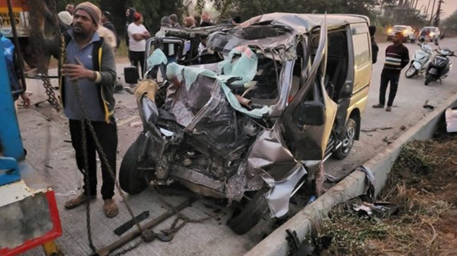 mumbai goa road accident