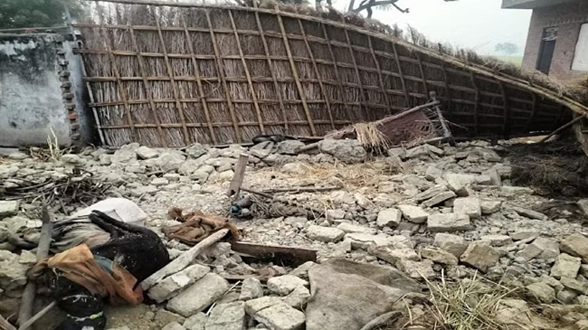 House Wall Collapses Couple And Son Die Due To Debris