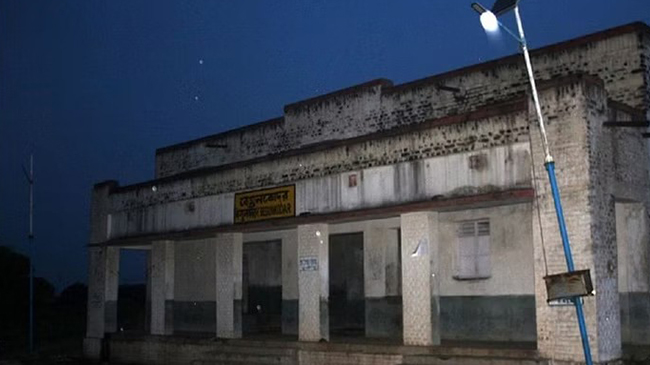  Haunted Railway Station Begunkodor Remained Closed For 42 Years Because Of A Girl