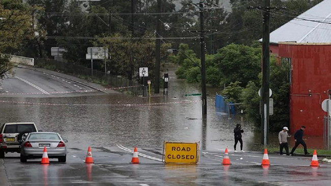 australia flood crisis 