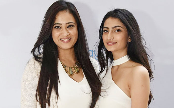 shweta tiwaris advice to daughter palak tiwari on online dating proves she is a cool mom 001