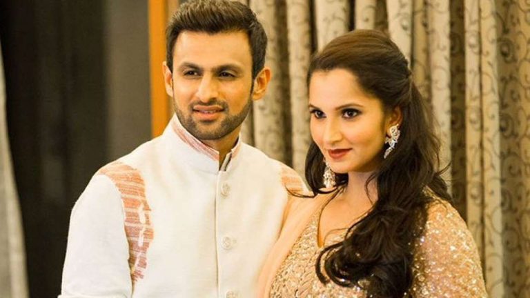 Shoaib Malik : सानिया मिर्जा से अलग होने पर शोएब मलिक ने तोड़ी चुप्पी, एक पॉडकास्ट में कर दिया खुलासा
