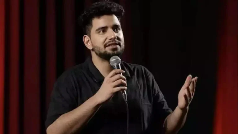Samay Raina got emotional in the live show