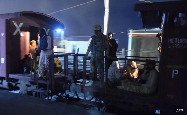 Pakistan Train Hijack